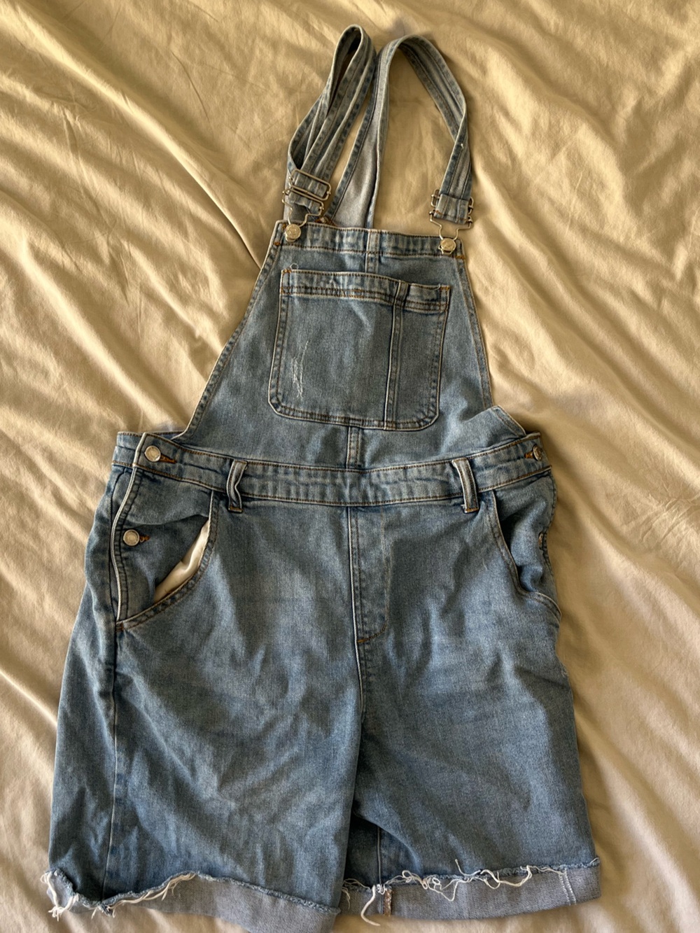 Wild Fable Blue Denim Short Overalls - Women raw hem farmer